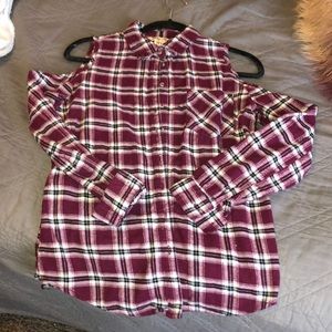 Cold shoulder flannel